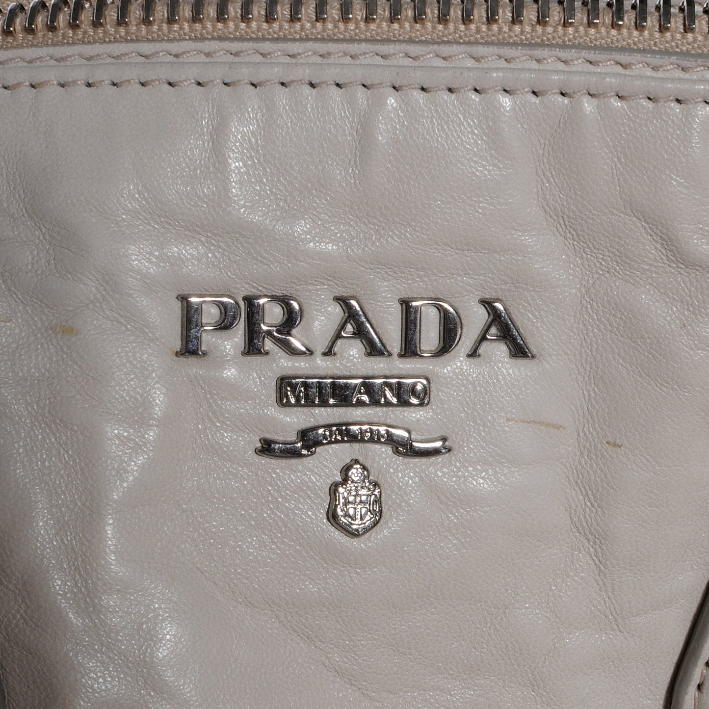 Nappa Antique Handbag Ghiaccio