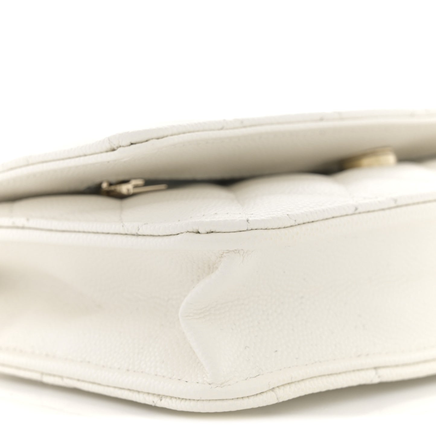 Caviar Quilted Wallet on Chain WOC White