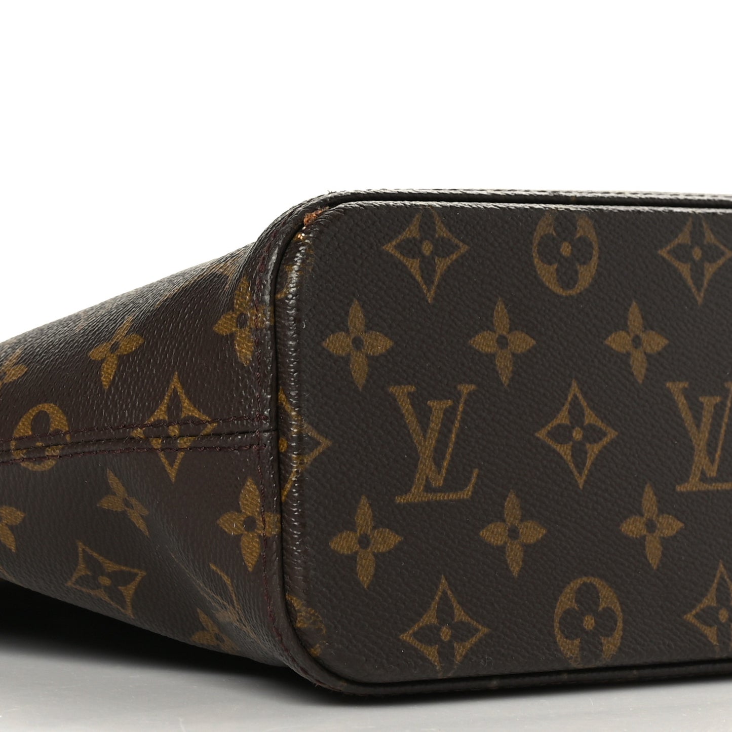 Monogram Luco