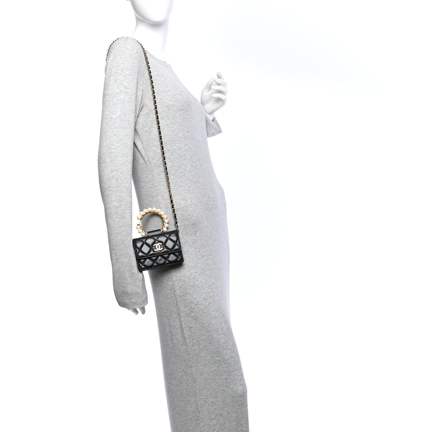 Lambskin Quilted Pearl Crown Clutch With Chain Black