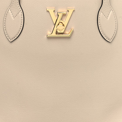 Louis Vuitton Grained Calfskin Lockme Shopper Greige 9 of 11