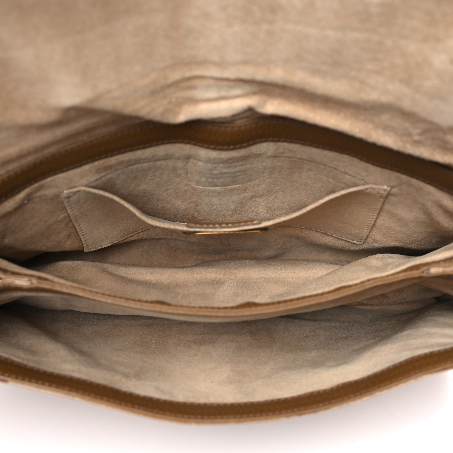 Crocodile Clutch