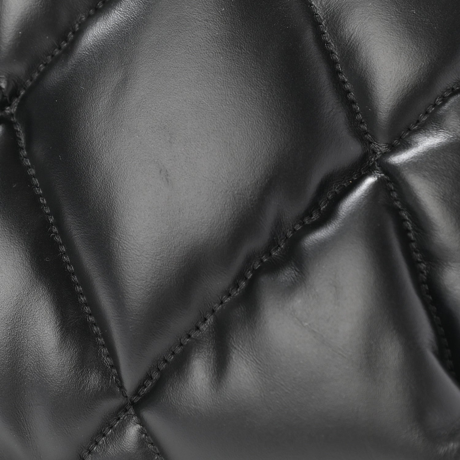 Balenciaga Nappa Calfskin Quilted Touch B Puffy Clutch Black 17 of 18
