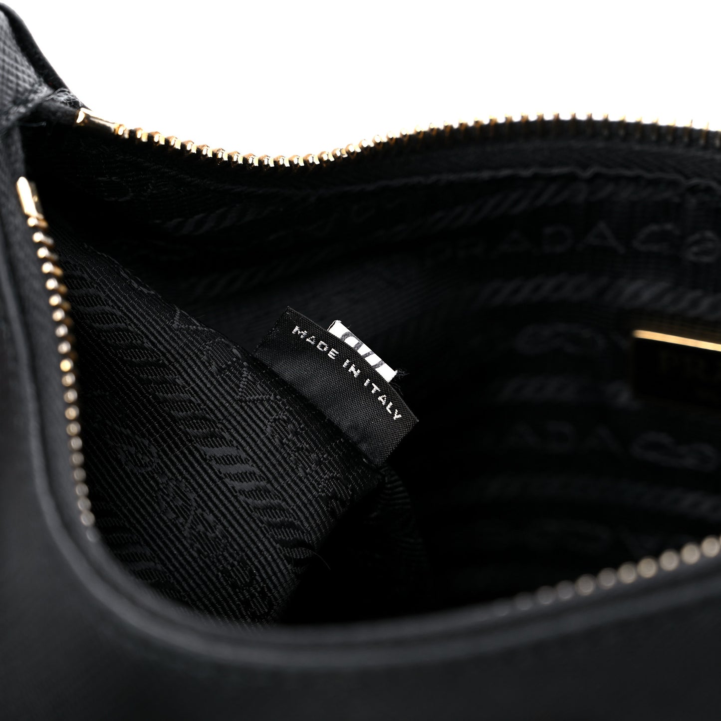 Saffiano Lux Re-Edition 2005 Shoulder Bag Black