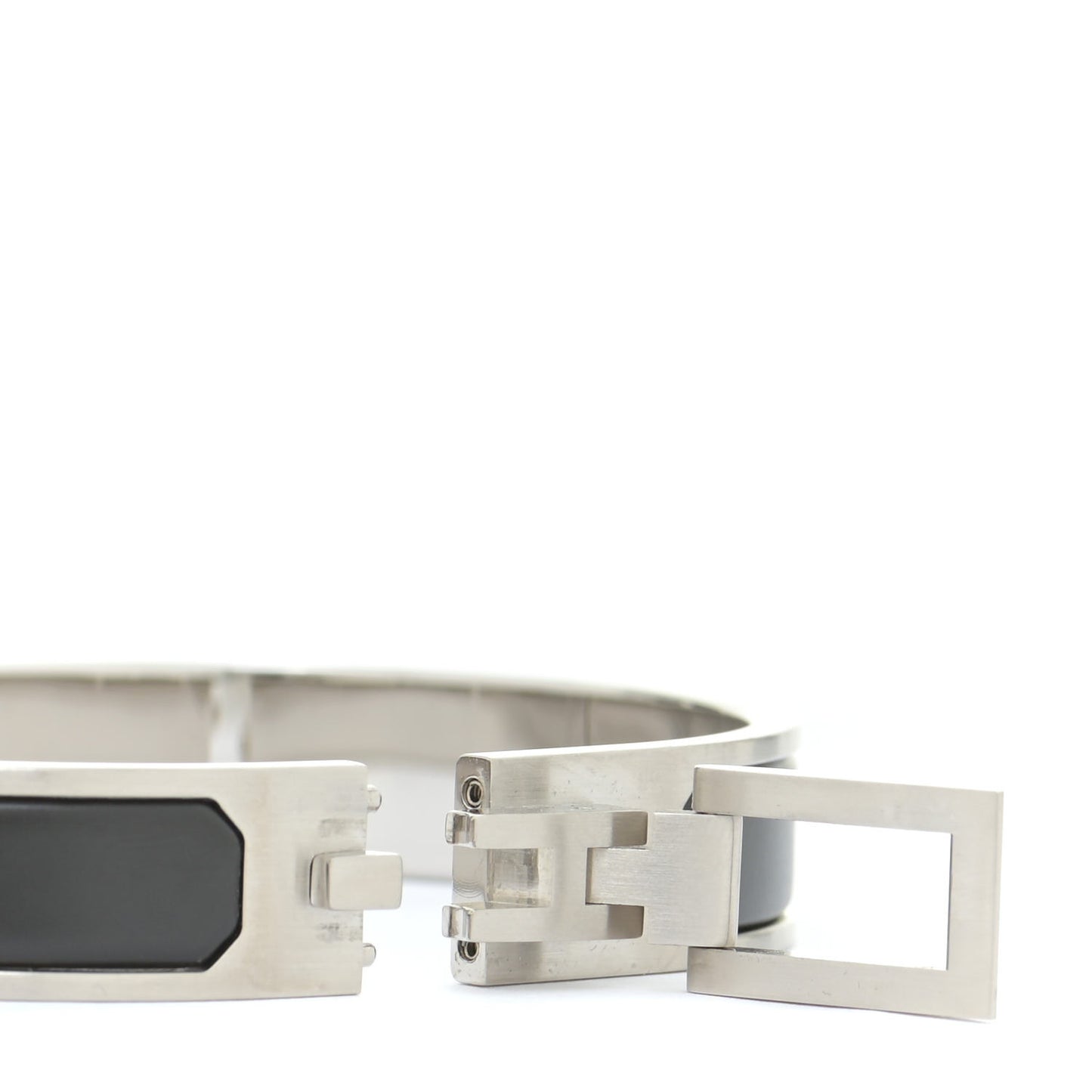 Matte Enamel Jet Bracelet GM Black