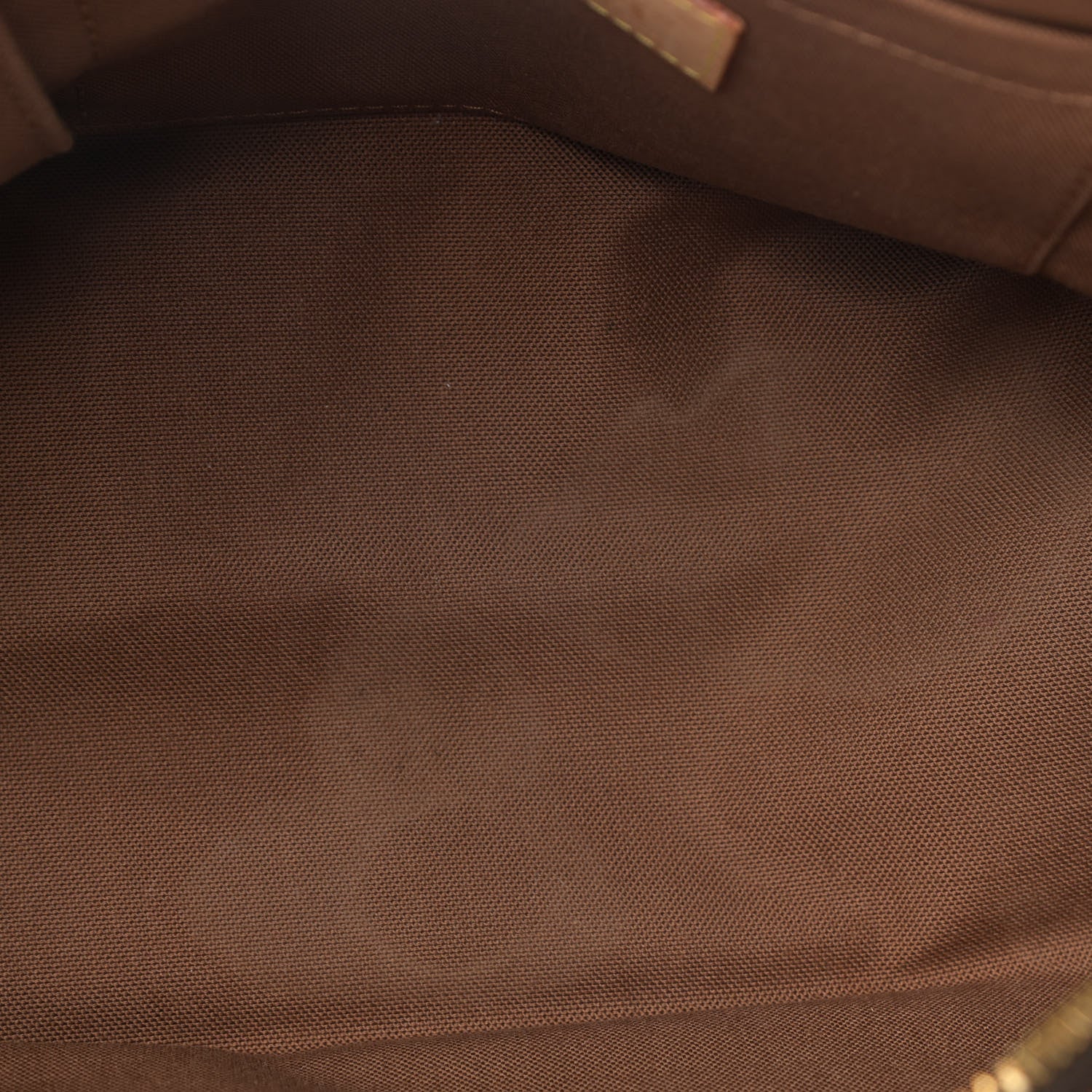 Louis Vuitton Monogram Riveting 10 of 10
