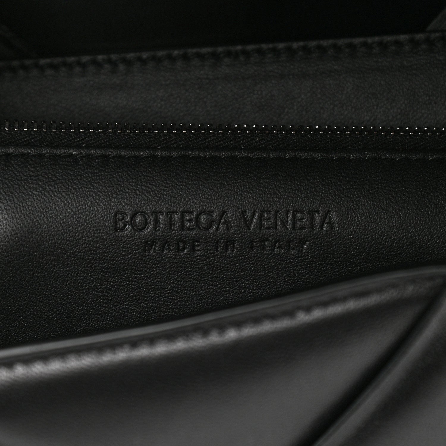 Bottega Veneta Nappa Intreccio Padded Top Handle Shoulder Bag Black 5 of 8