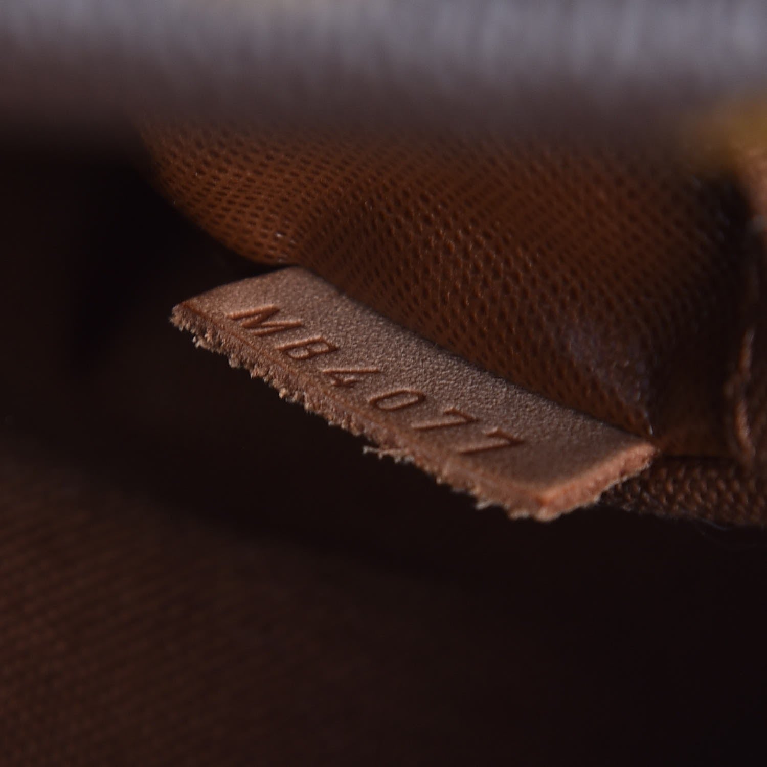 Louis Vuitton Monogram Eole 60 10 of 16