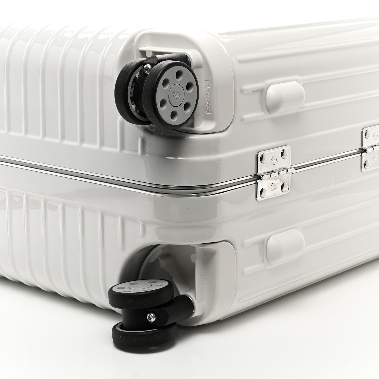 Rimowa Gloss Polycarbonate Aluminum Hybrid Cabin White 8 of 9