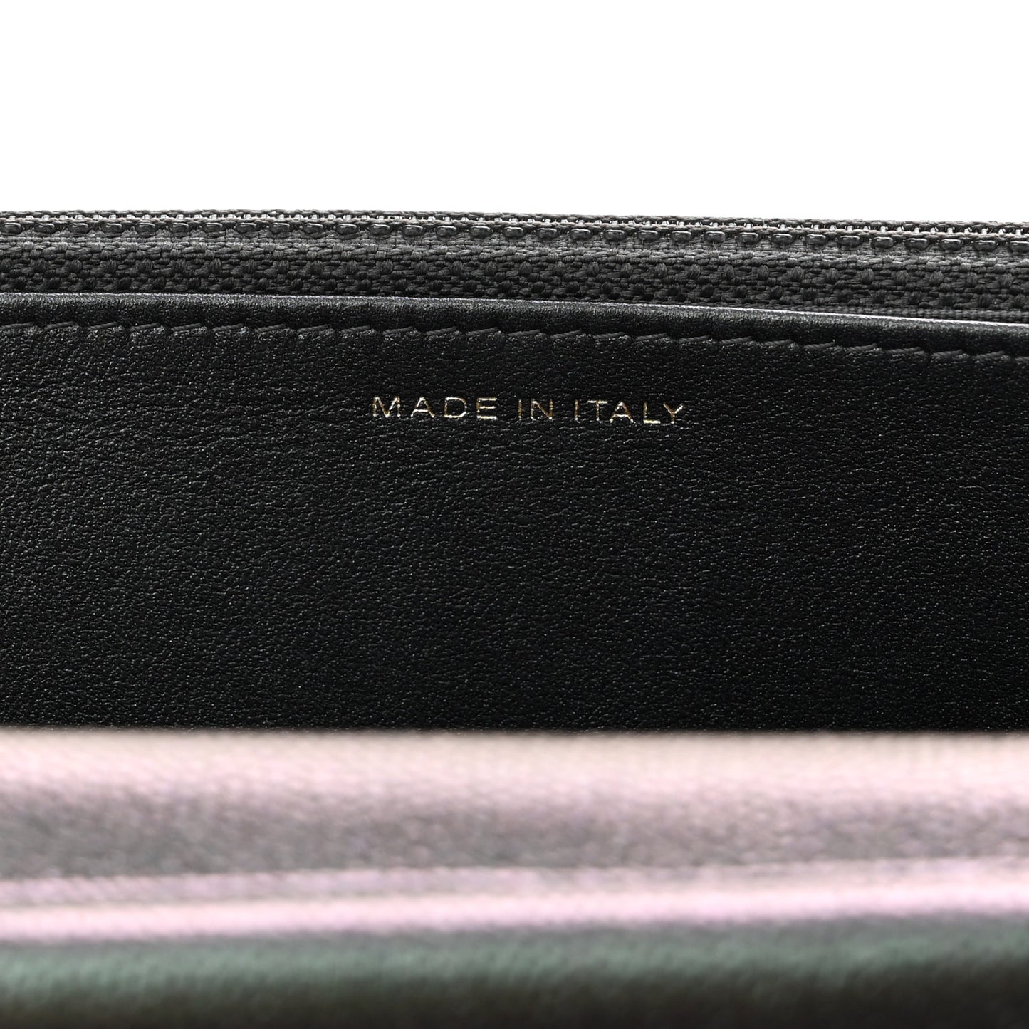 Iridescent Caviar Quilted Wallet On Chain WOC Black