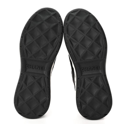 Chanel Velvet Calfskin Mixed Fibers CC Sneakers 37 Black 5 of 13