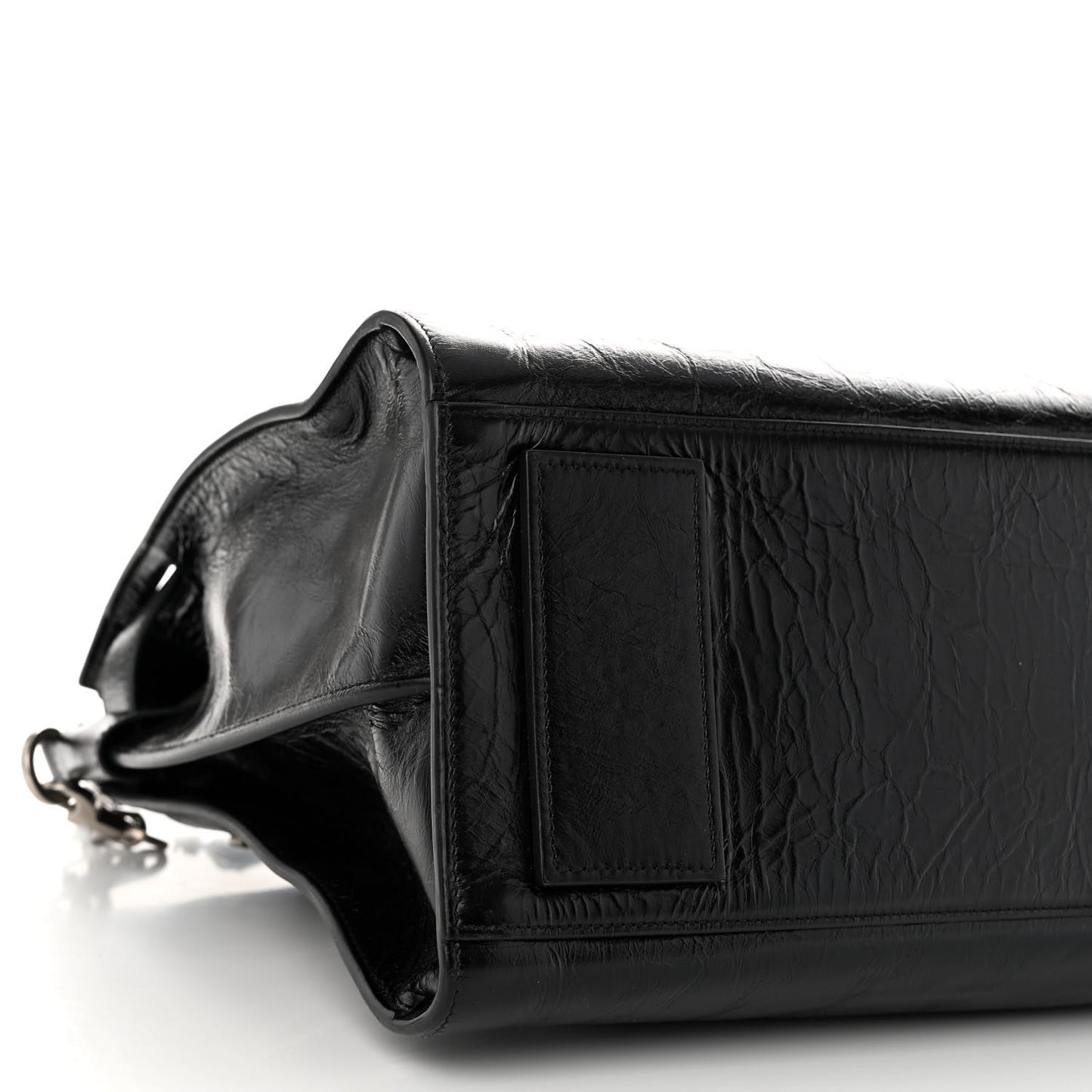 Cracked Shiny Calfskin Souple 36H Sac De Jour Duffle Black