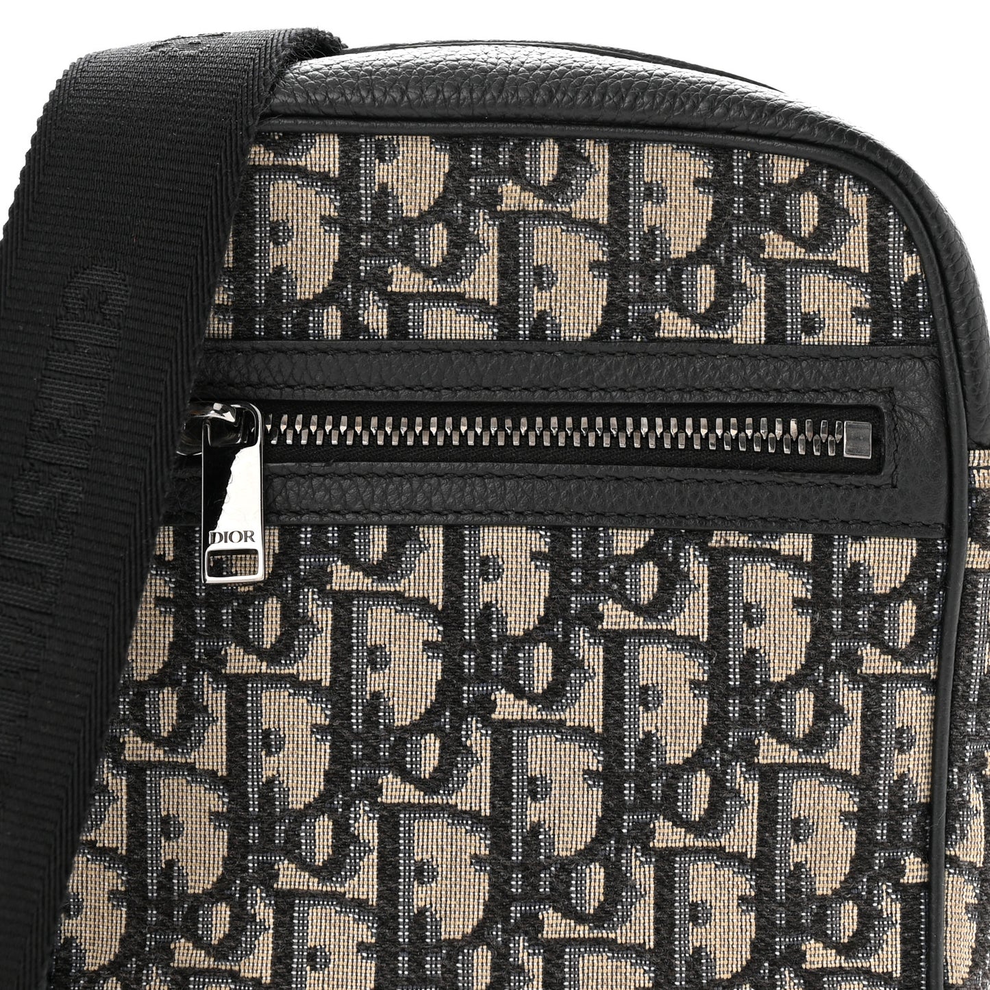 Oblique Messenger Pouch Beige Black