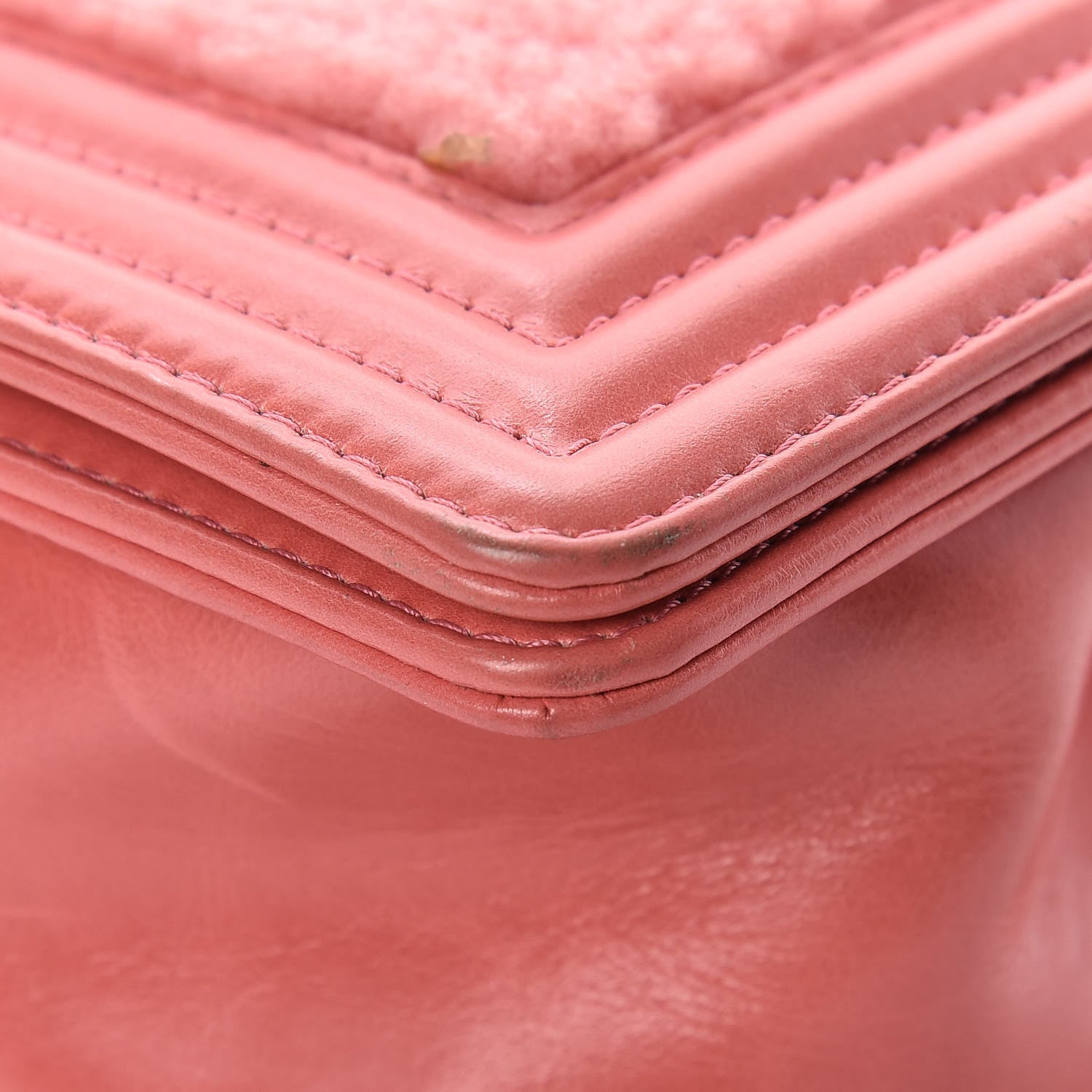 Chanel Shearling Sheepskin Medium Boy Flap Pink 14 of 19