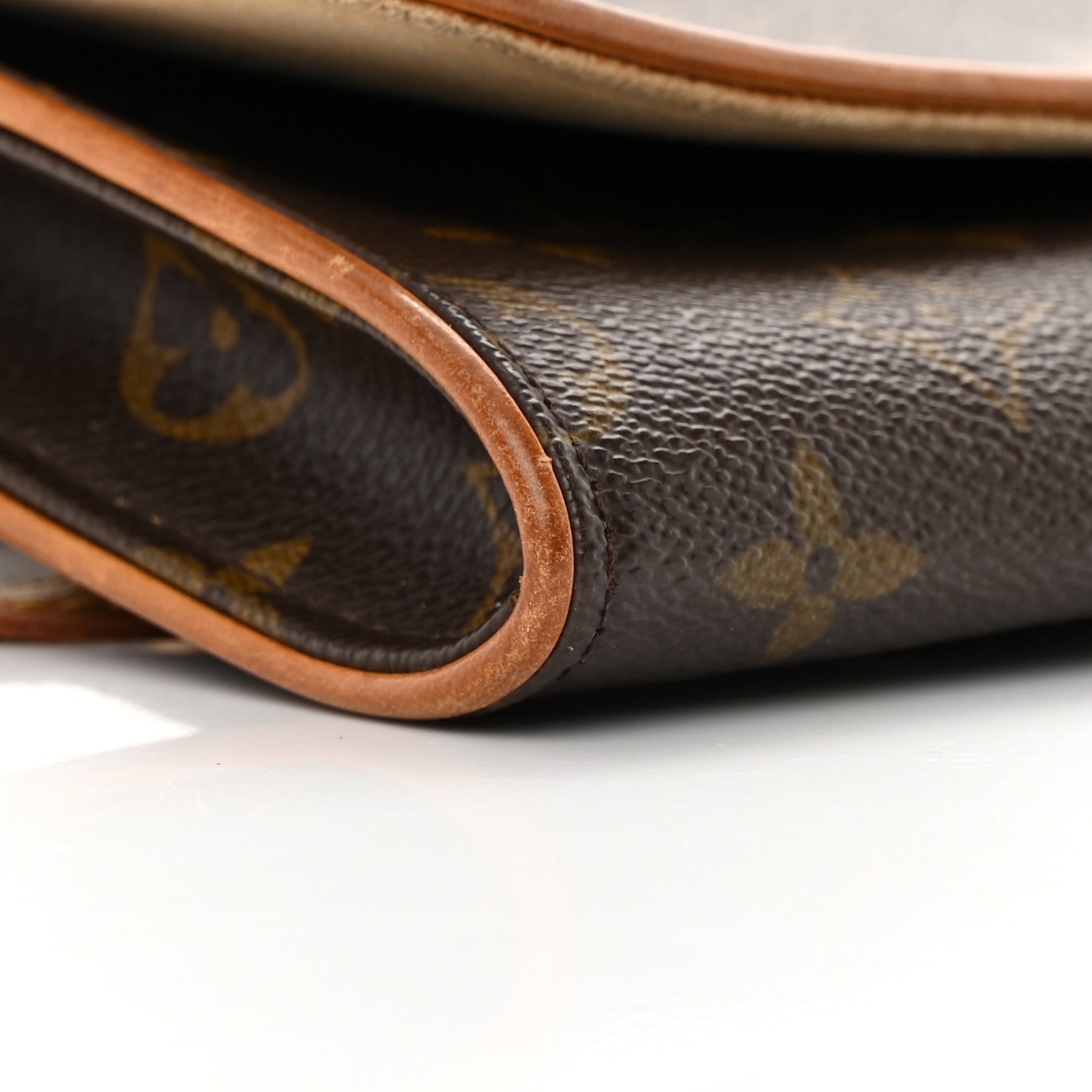 Louis Vuitton Monogram Pochette Twin GM 9 of 16