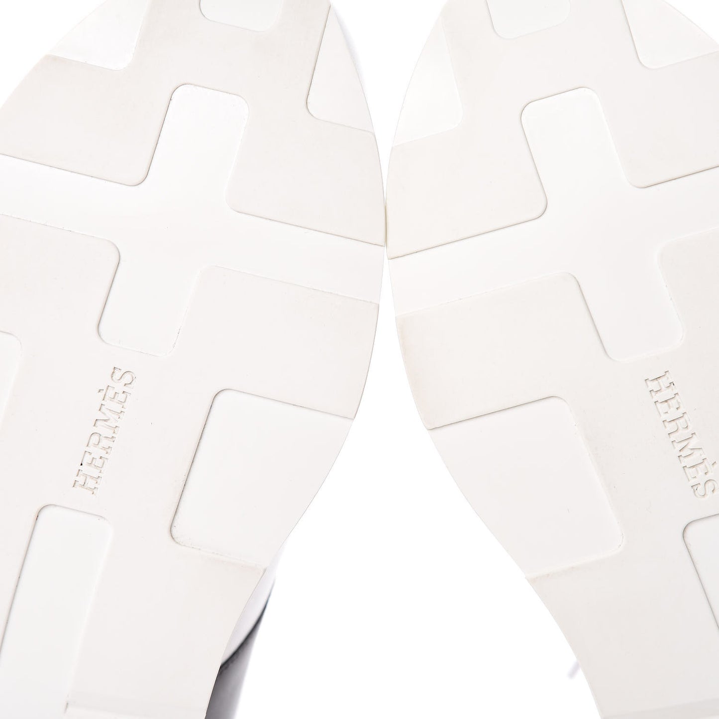 Calfskin Rebus Sneakers 38.5 Rose Aube Black White