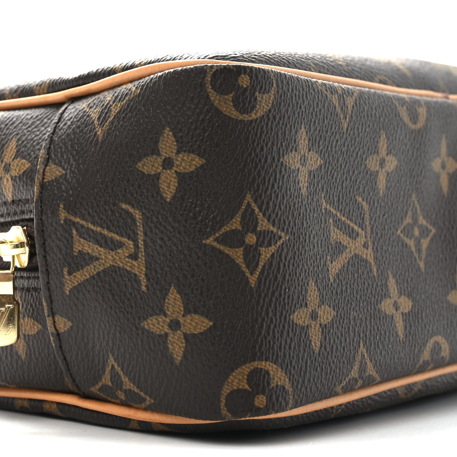 Louis Vuitton Monogram Toiletry Bag 25 8 of 10