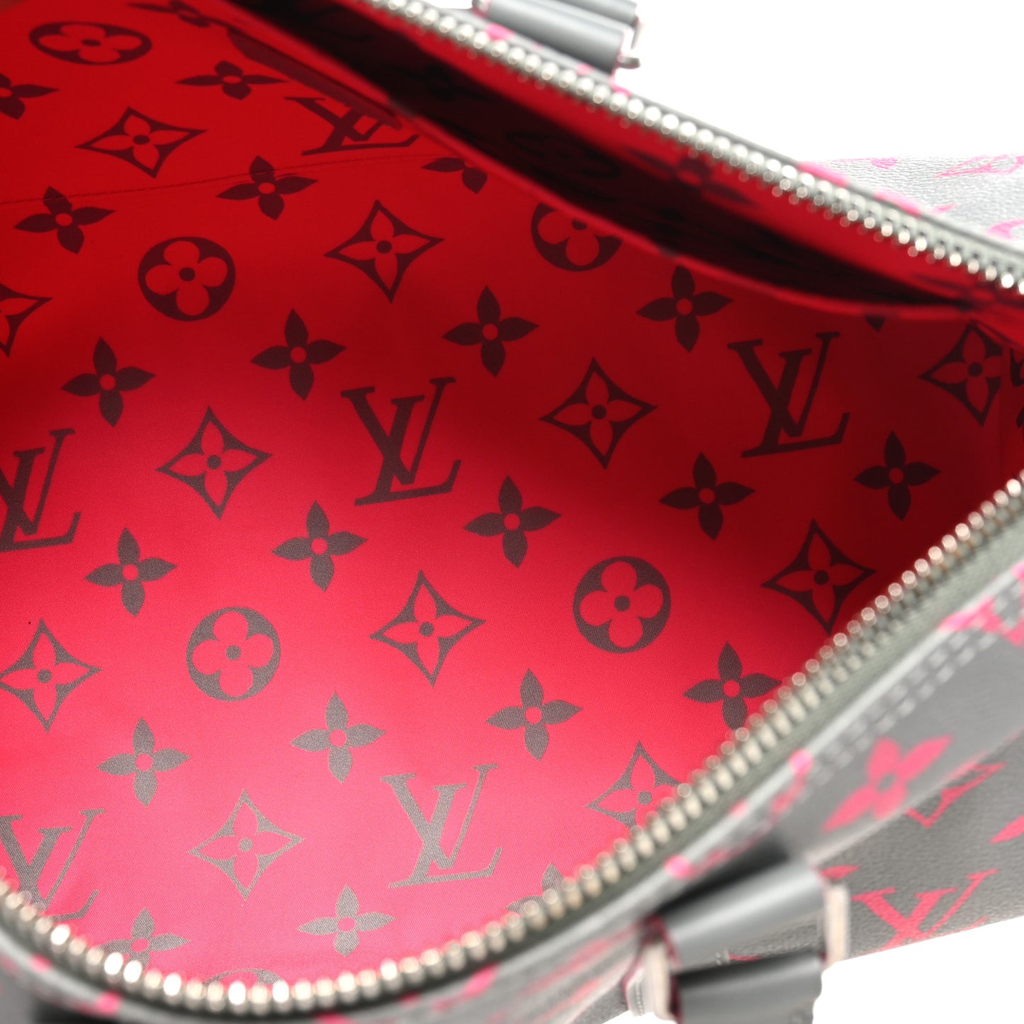 Monogram Glow Up Keepall Bandouliere 35 Grey Pink