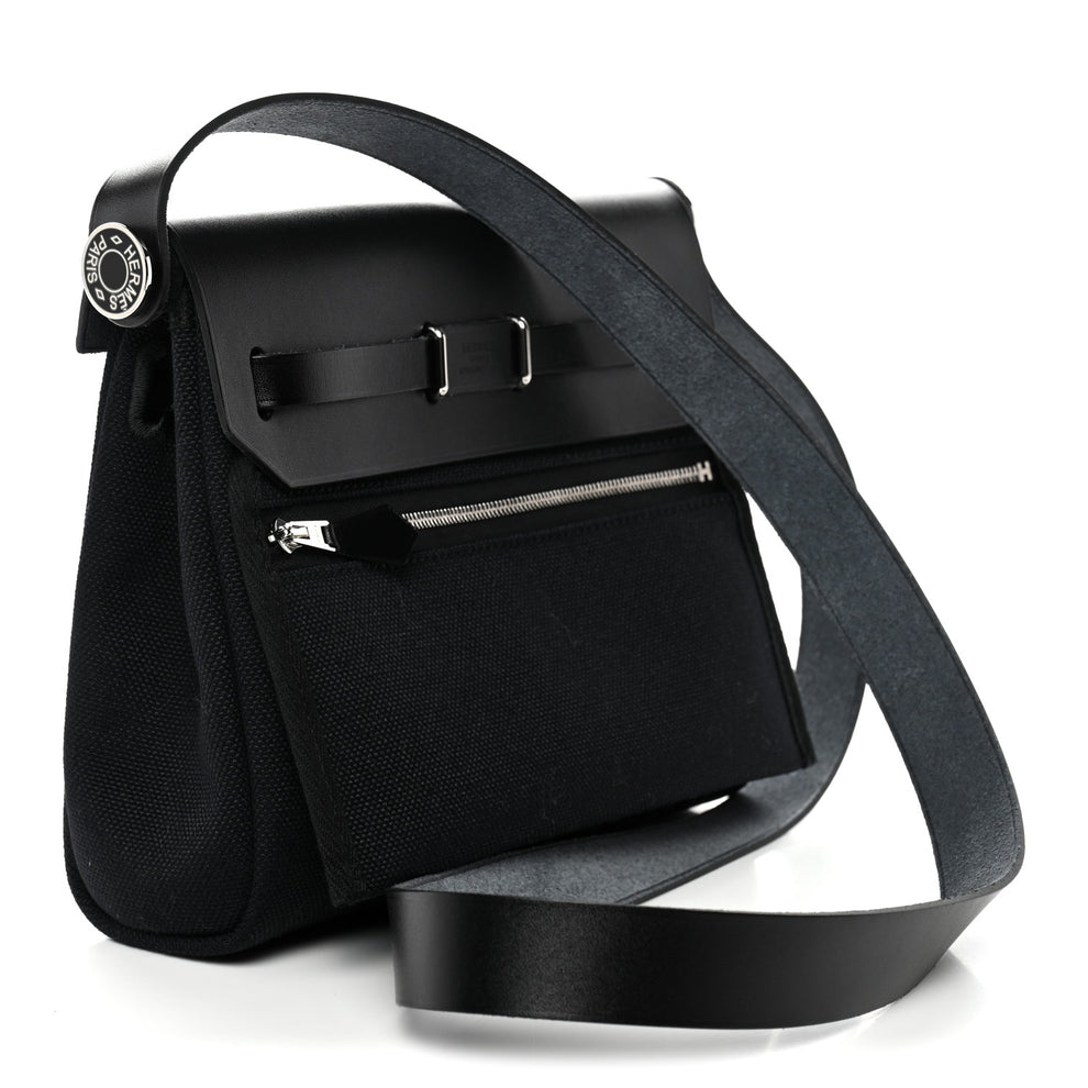 Hermes Military Toile Vache Hunter Laque Herbag Zip Retourne 20 Black ...