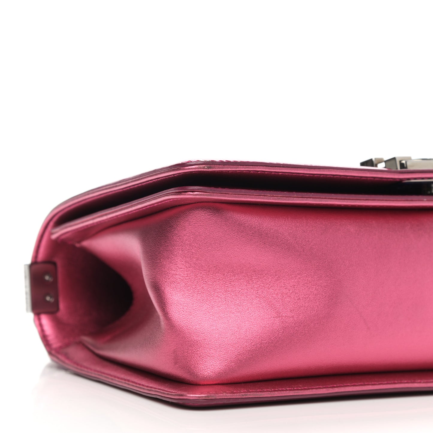 Metallic Patent Calfskin Quilted Medium Boy Flap Pink