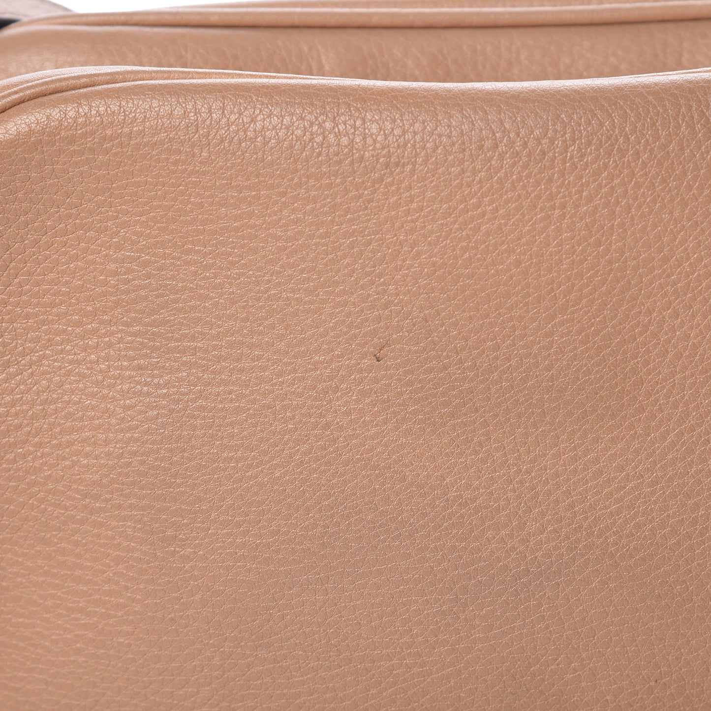 Pebbled Calfskin Small Soho Disco Bag Camelia