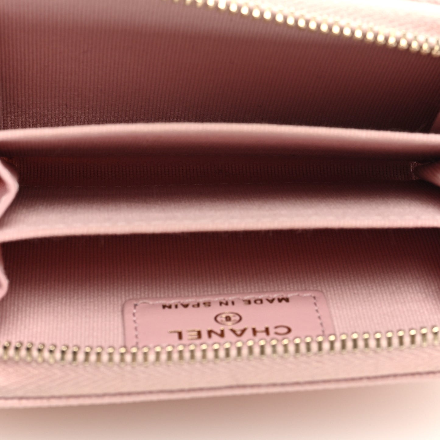 Caviar Quilted Zip Coin Purse Light Pink