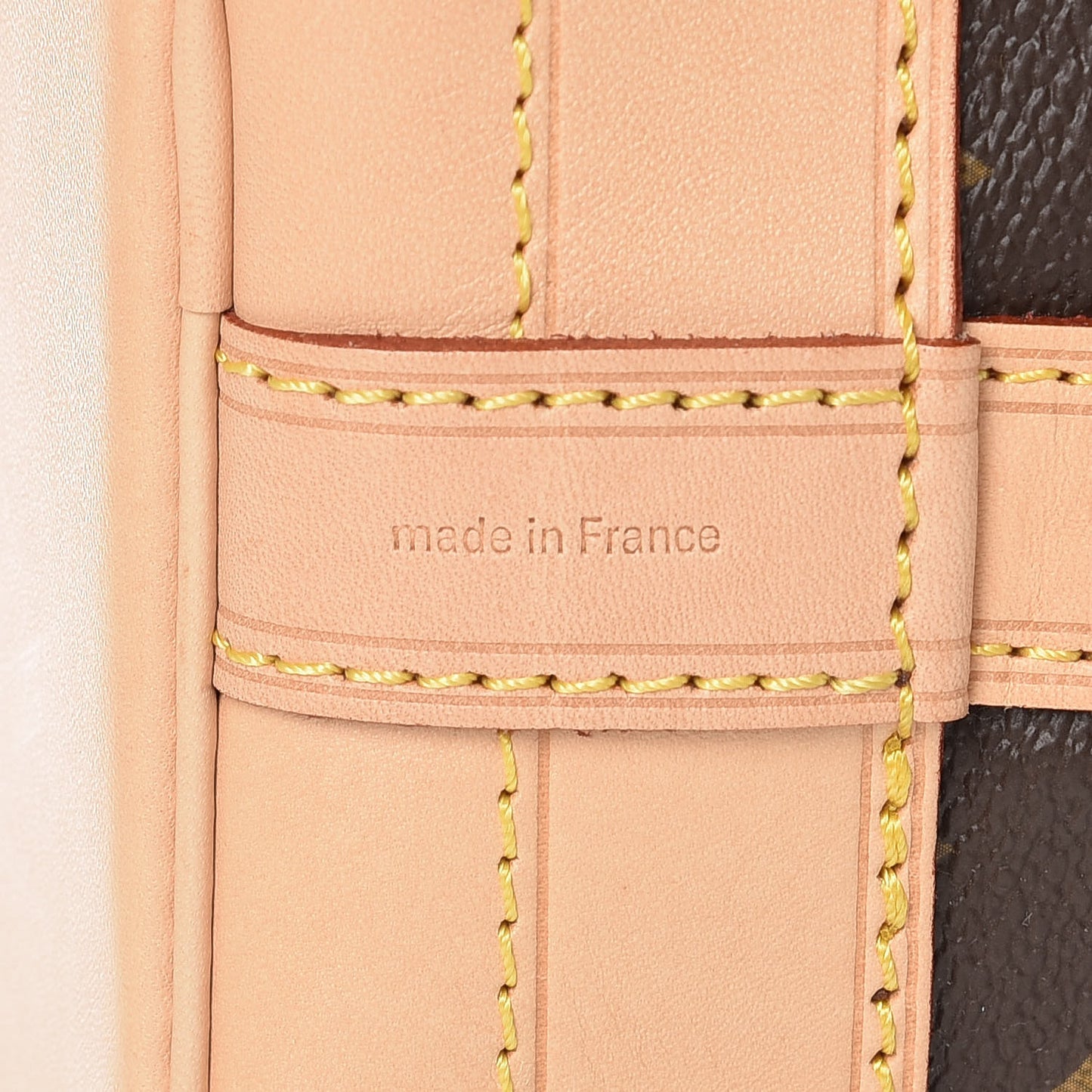 Monogram Noe
