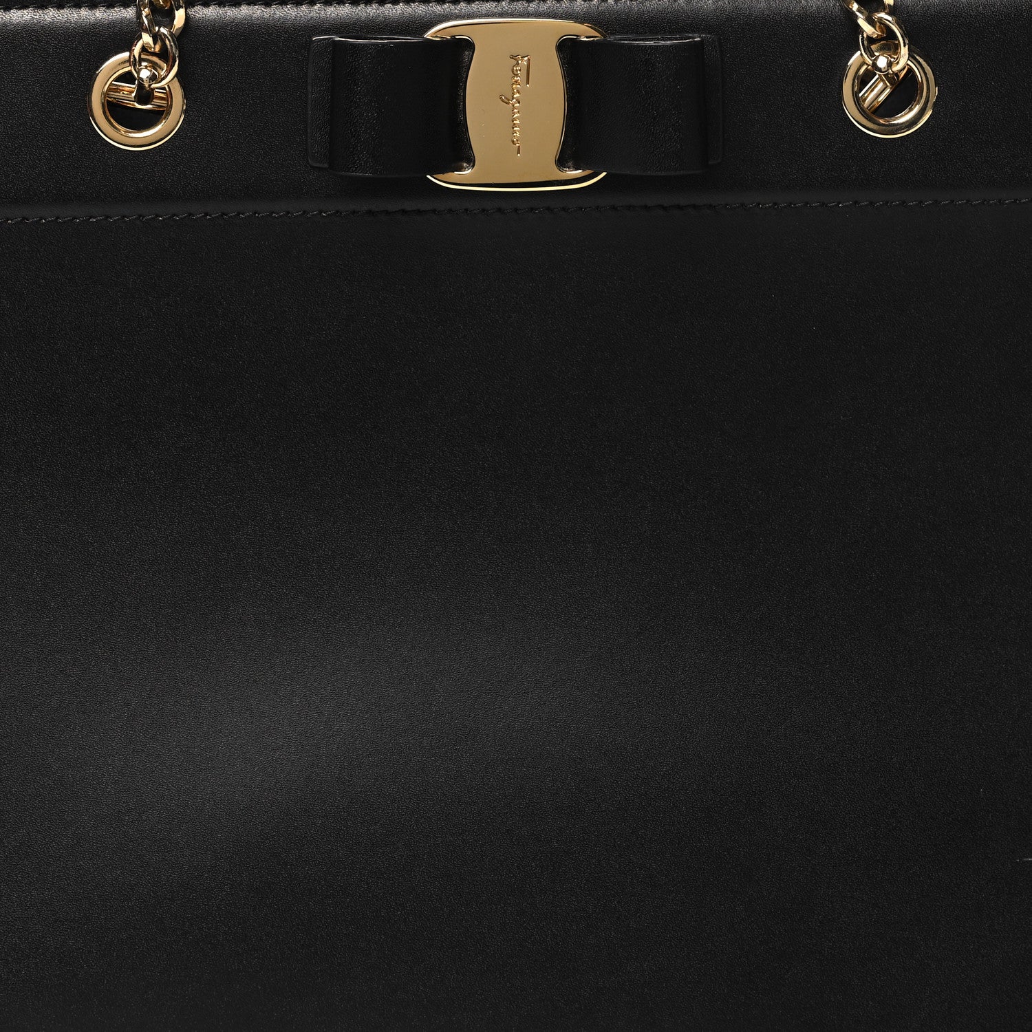 Salvatore Ferragamo Hammered Calfskin Vara Bow Chain Black Black 8 of 11