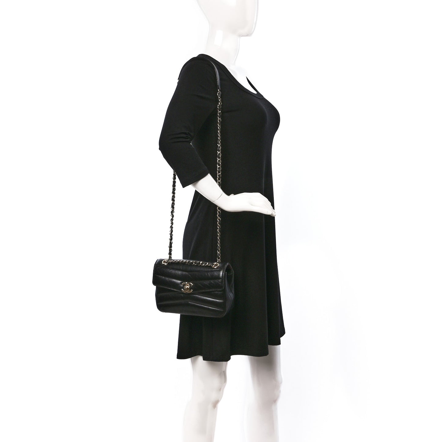 Shiny Lambskin Quilted Small Chevron Miroir Black