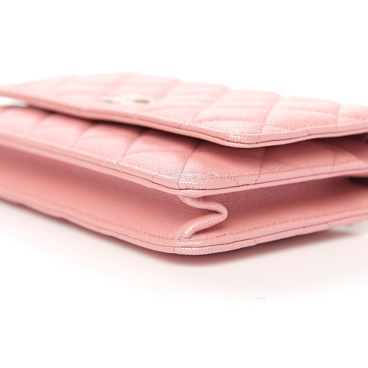 Iridescent Caviar Quilted Wallet on Chain WOC Pink