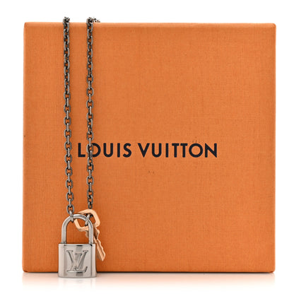Louis Vuitton Valentine Lock Pendant Necklace Silver 8 of 8