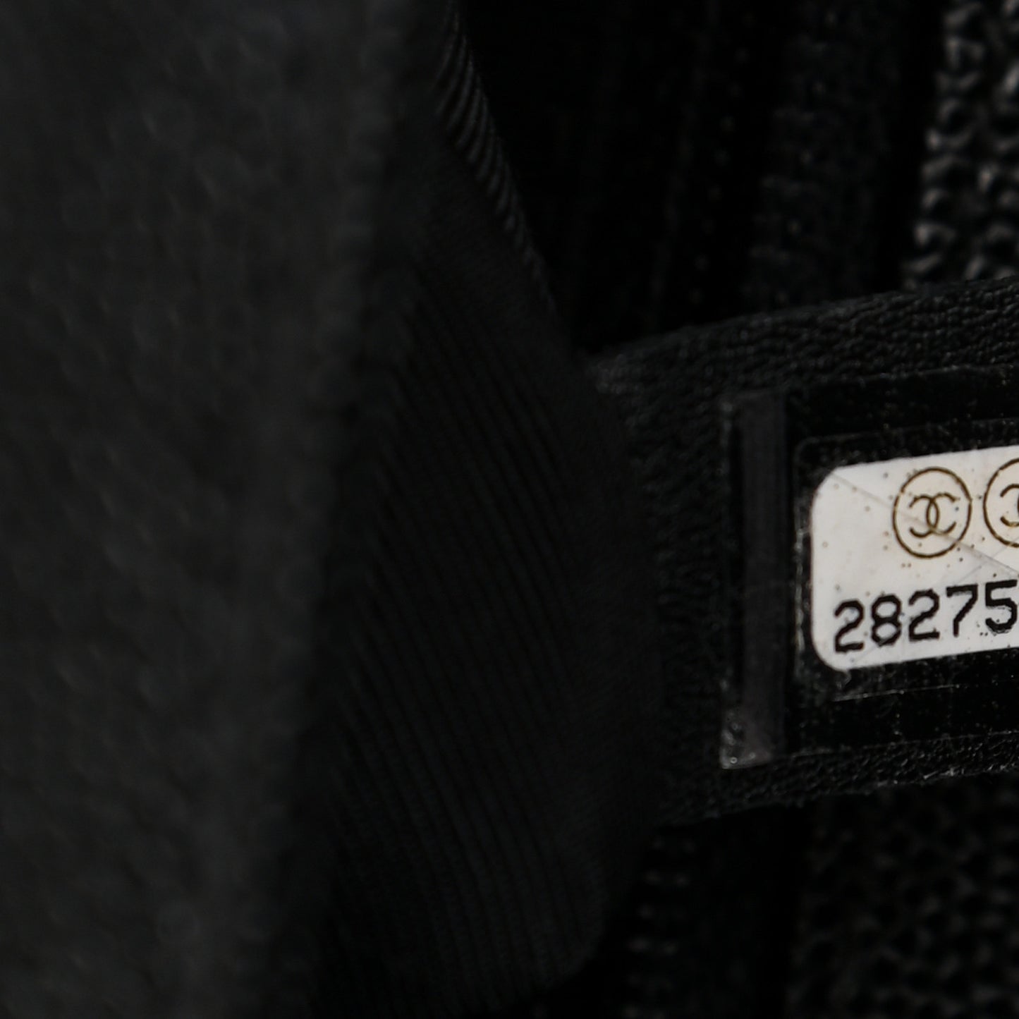 Caviar Quilted New Medium Boy Flap Black