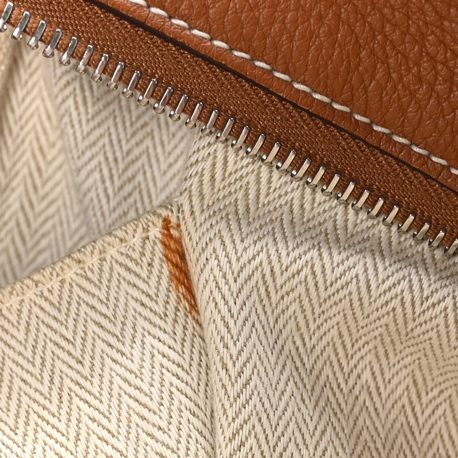 Hermes Taurillon Clemence Victoria II 35 Gold 12 of 12