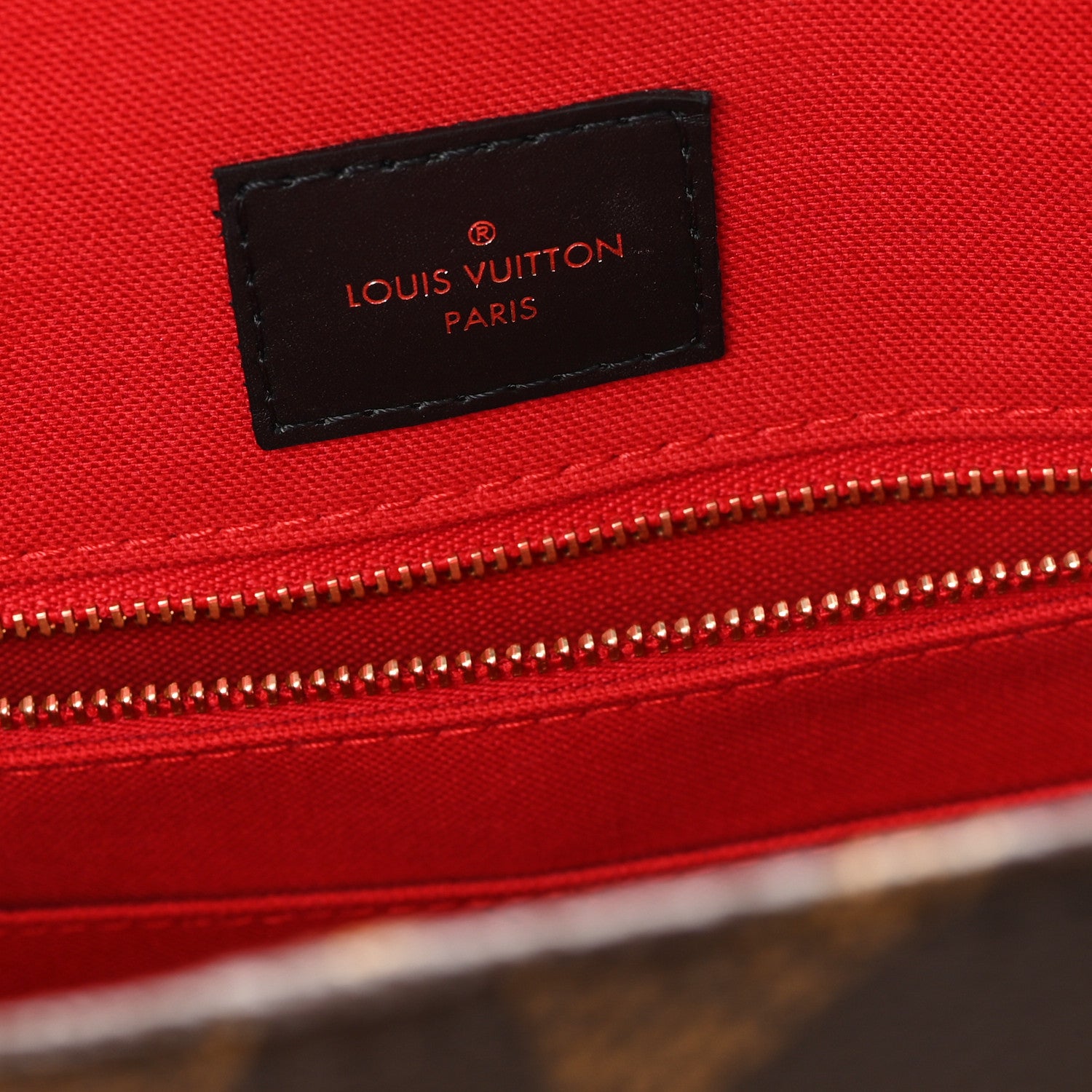 Louis Vuitton Reverse Monogram Giant Onthego MM 6 of 10