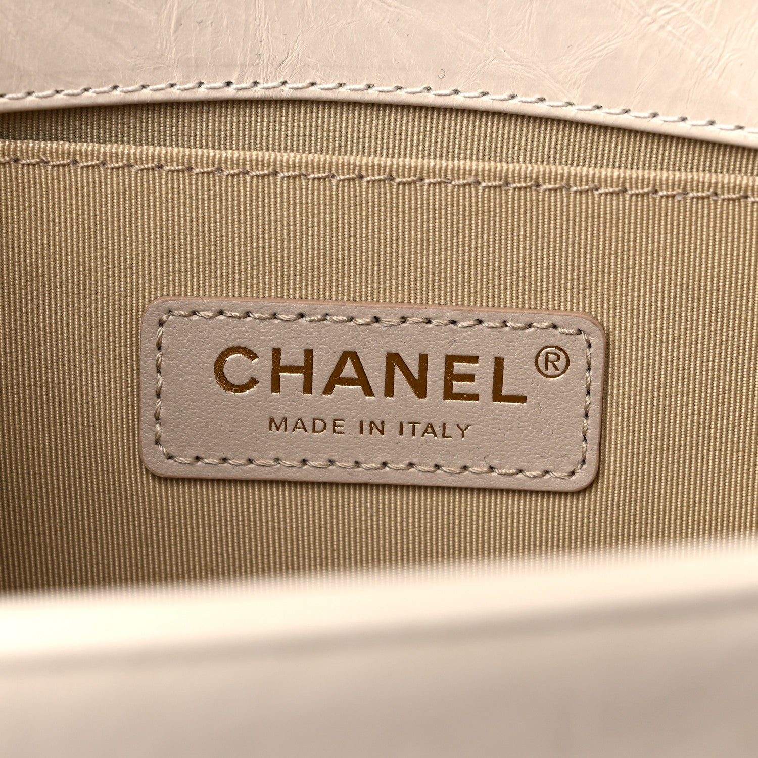 Chanel Crumpled Calfskin Chevron Medium Chain Boy Flap Ivory 6 of 13