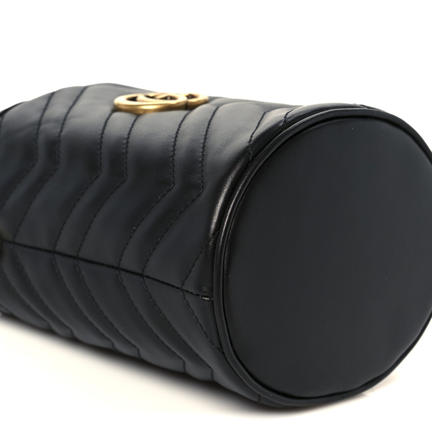 Calfskin Matelasse Mini GG Marmont 2.0 Bucket Bag Black