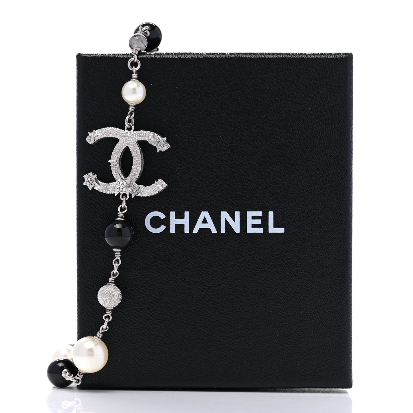 Crystal Pearl Beaded Star CC Short Necklace Silver Black
