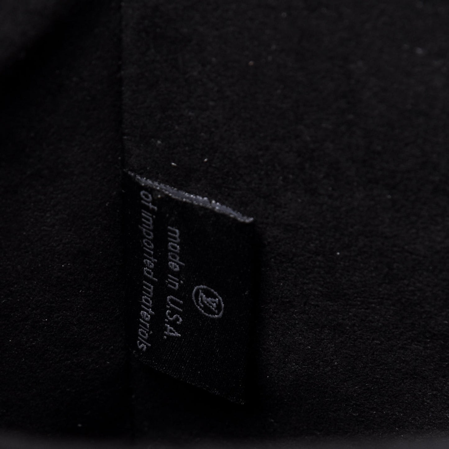 Reverse Monogram Pochette Metis