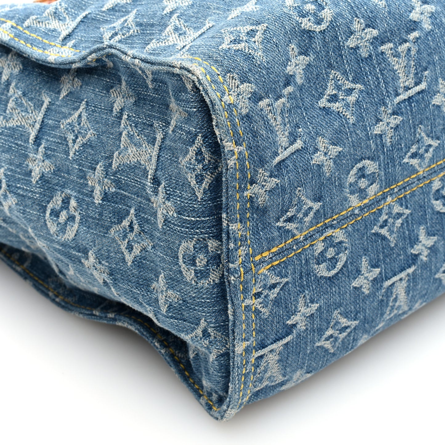 Monogram Denim Onthego MM Blue