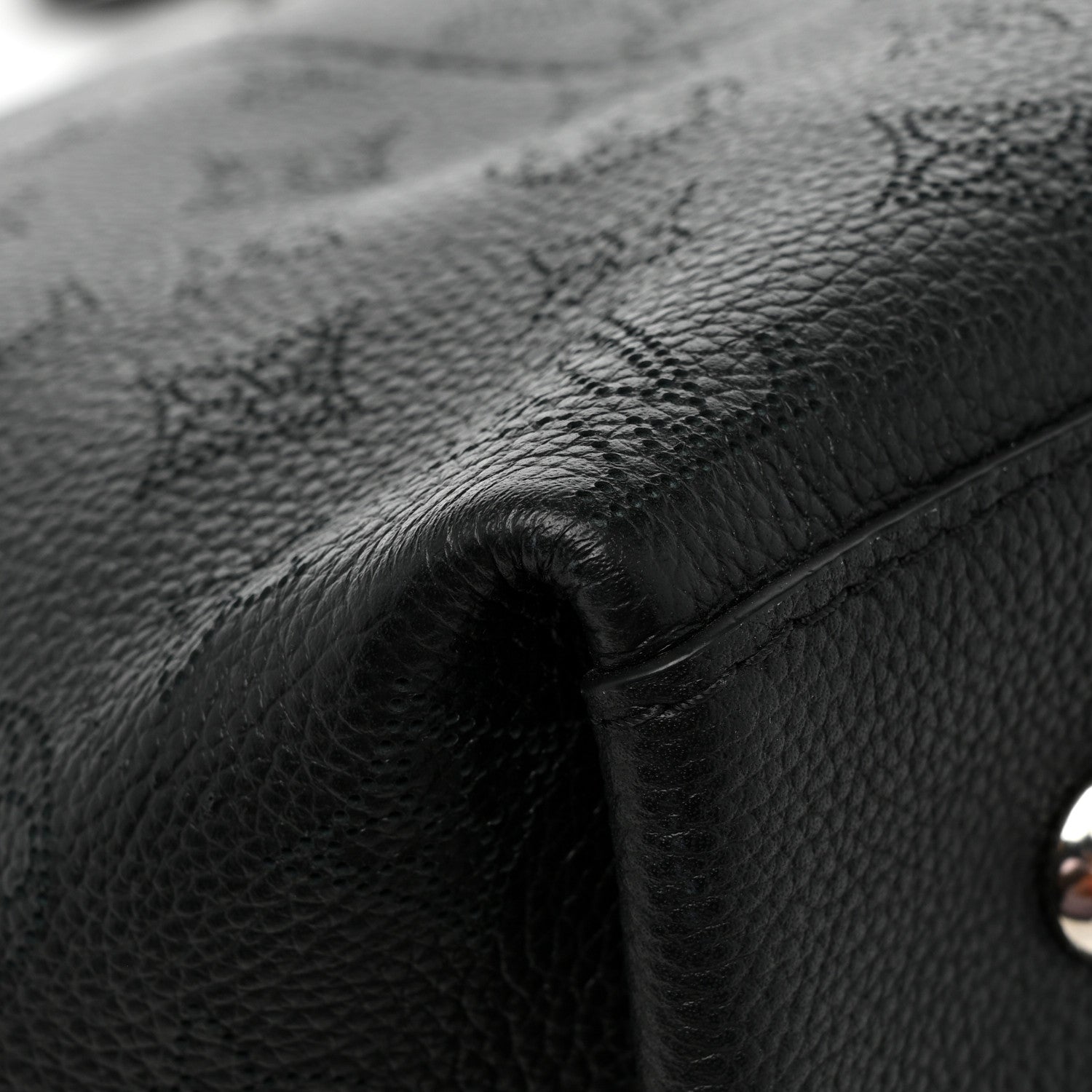 Louis Vuitton Mahina Carmel Hobo Black 9 of 11