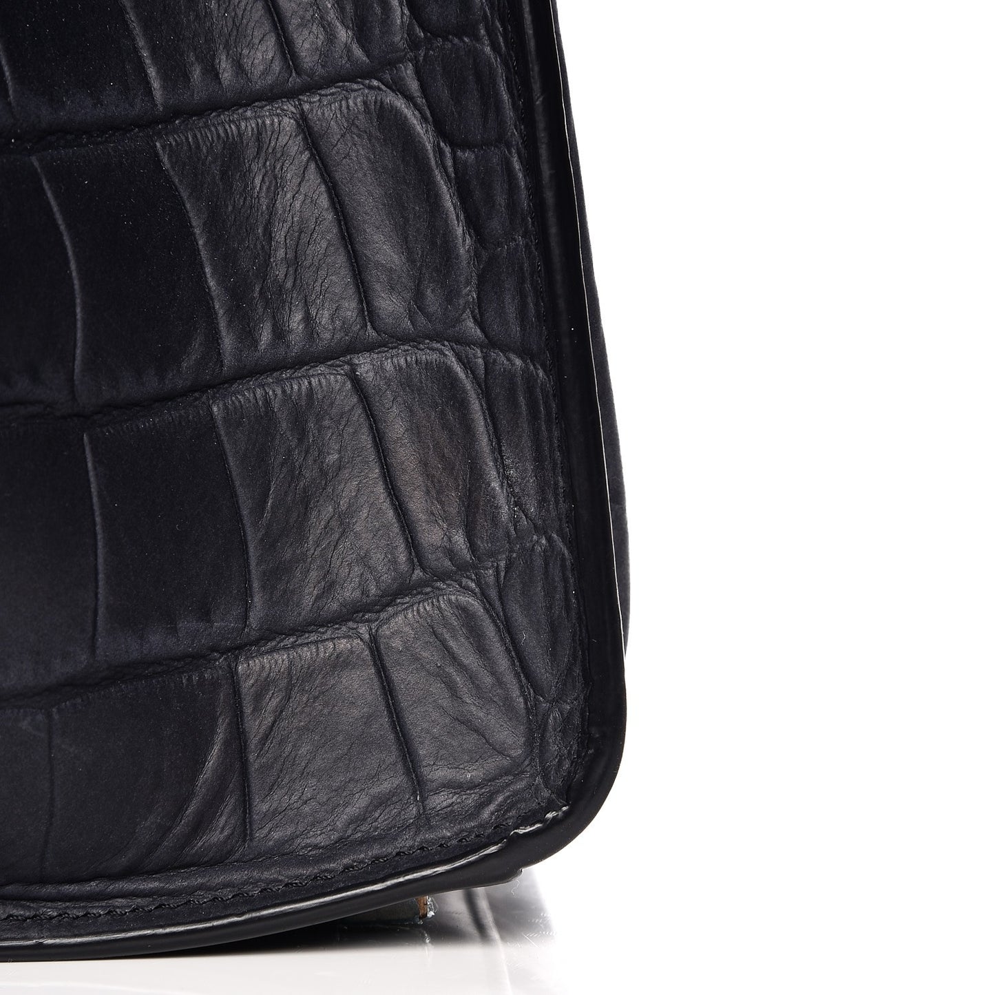 Crocodile Embossed Nubuck Medium Phantom Luggage Navy Blue