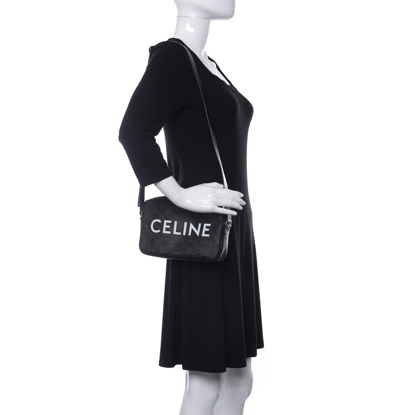 Triomphe Canvas Medium Messenger Bag Black
