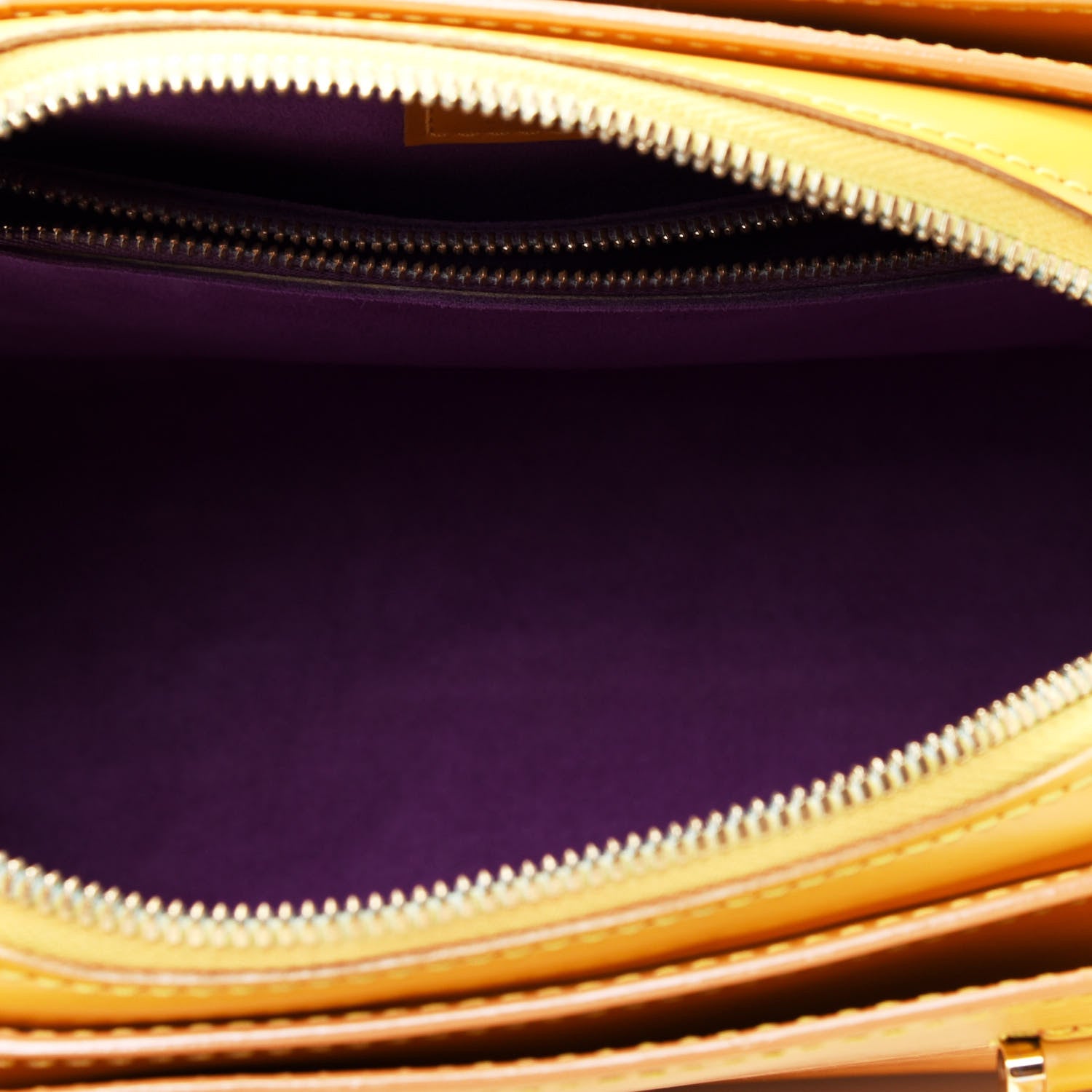 Louis Vuitton Epi Pont-Neuf Tassil 5 of 14