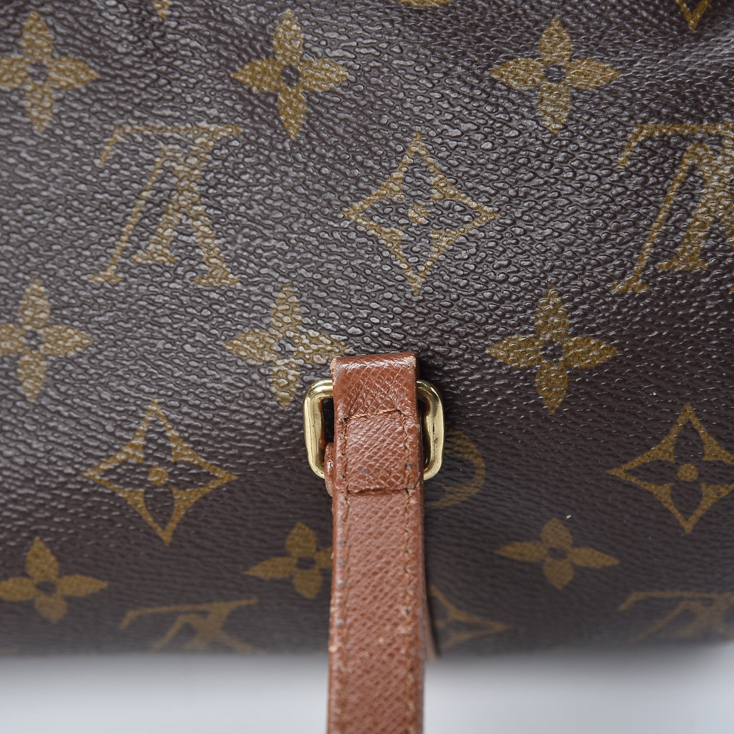 Monogram Papillon 26