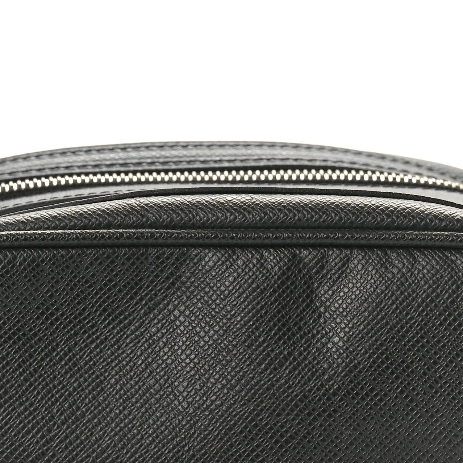 Louis Vuitton Taiga Trousse Ivan Toiletry Bag Ardoise 7 of 9