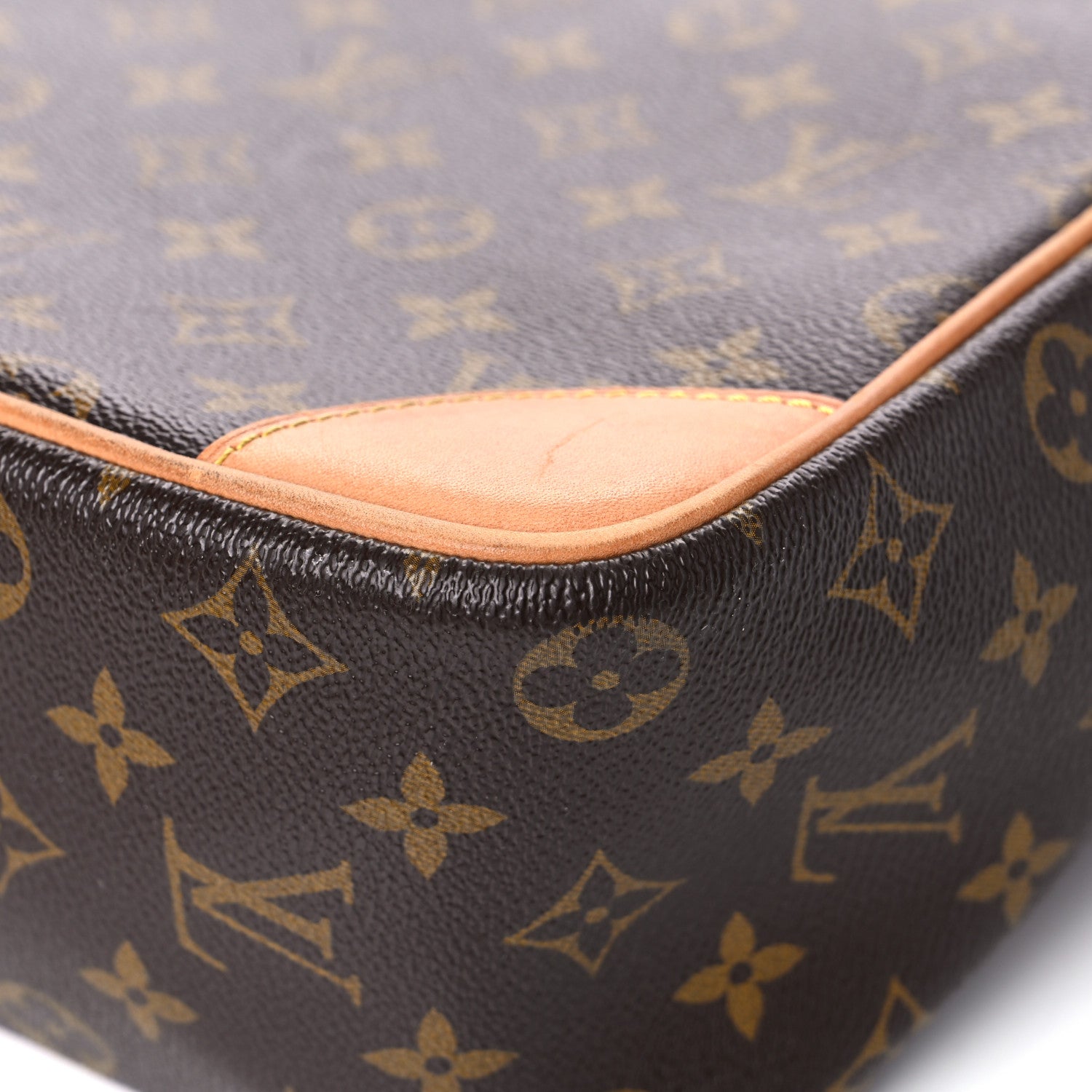 Louis Vuitton Monogram Porte-Documents Voyage GM 9 of 40