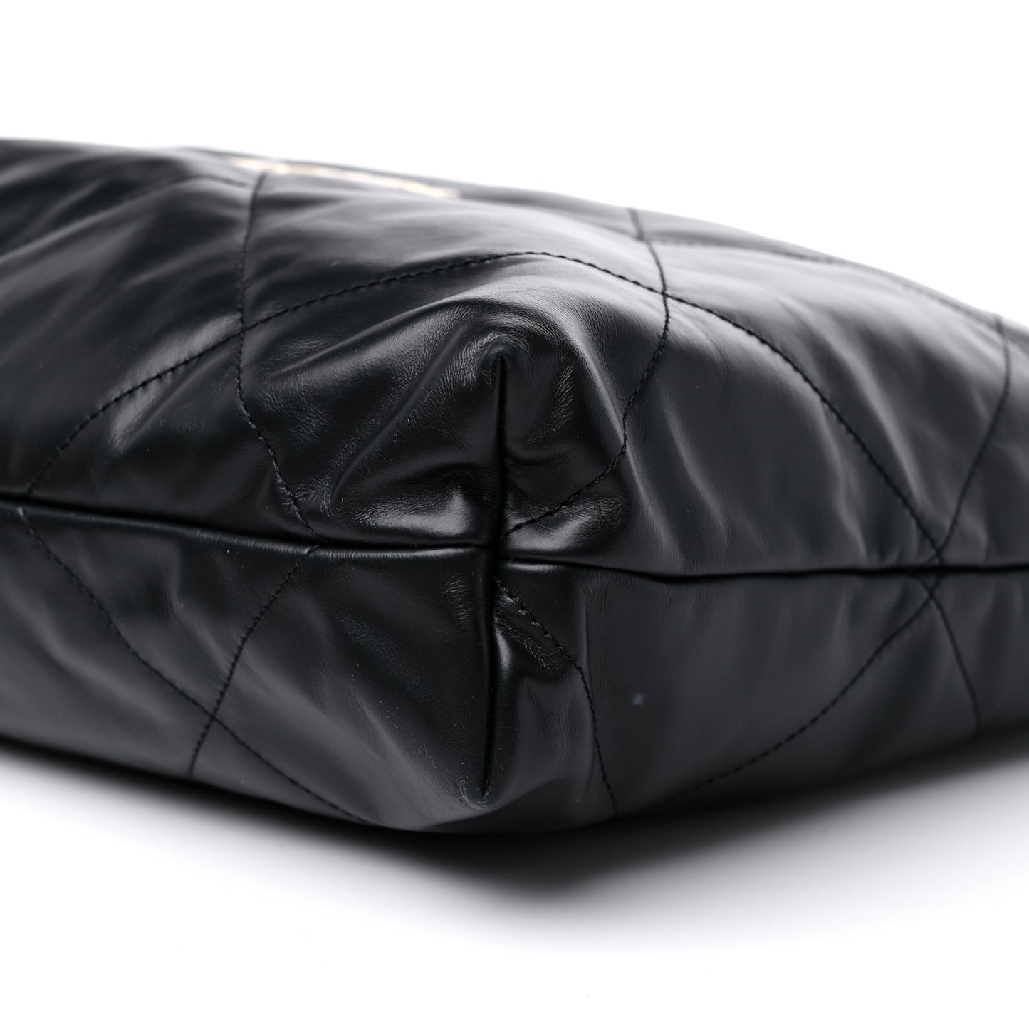 Shiny Calfskin Quilted Chanel 22 Black White