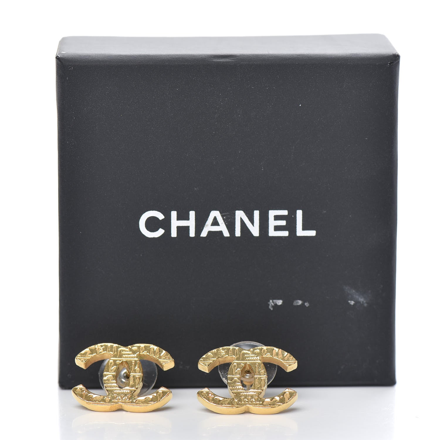 Chanel Metal Scarab CC Earrings Light Gold 5 of 5