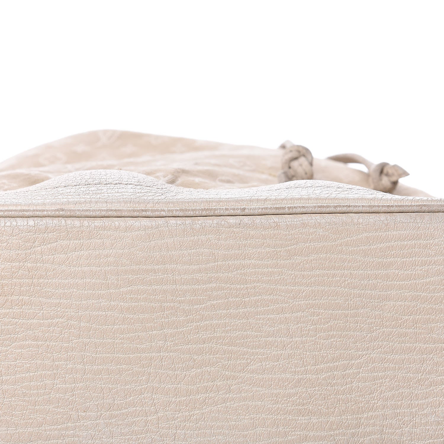 Louis Vuitton Monogram Mini Lin Noe Dune 10 of 20