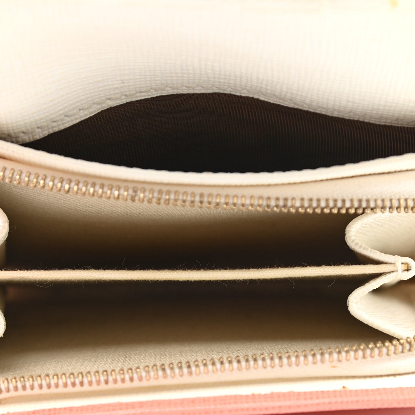 Vitello Elite Bi-Color Compact Wallet Pesca White